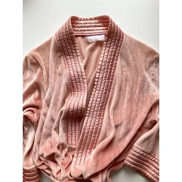 Vintage 1960's Pink Velvet Quilted Satin Robe Dressing Gown - Picture 8 of 13